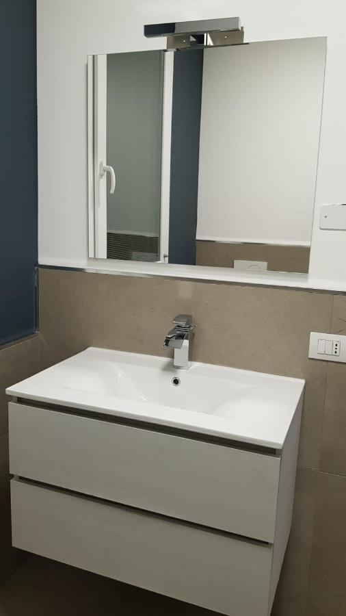 Condominio La Torre 2 Galliate Экстерьер фото